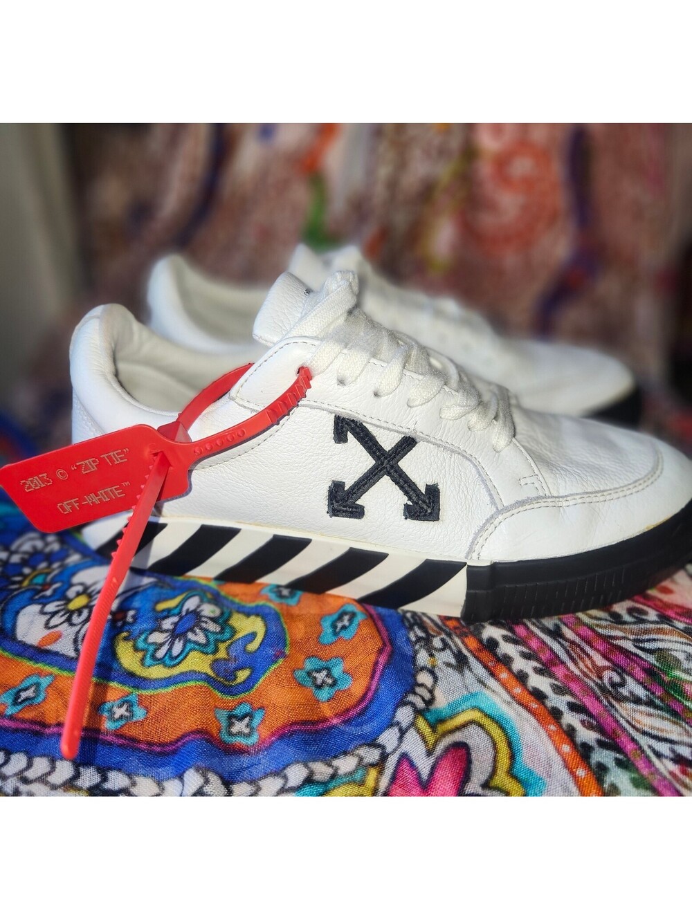 Off White Vulcanized Low Sneakers by Virgil Abloh Size 40